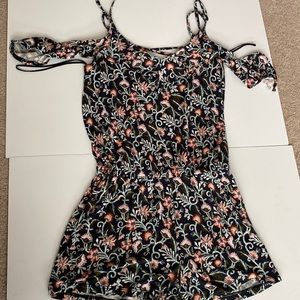 Aeropostale XS Floral Romper